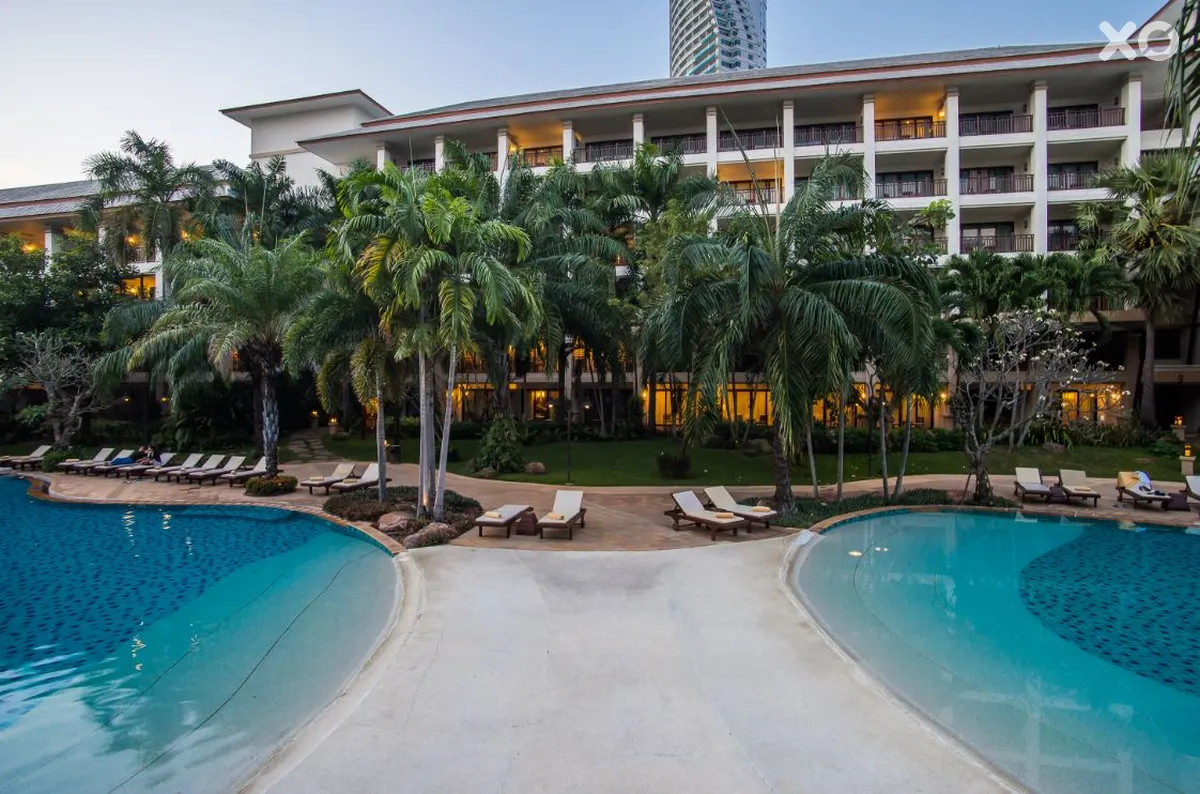 Ravindra Beach Resort & Spa