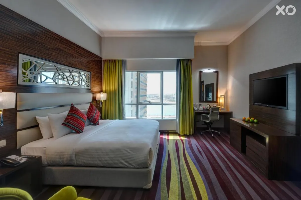 Vintage Grand Hotel