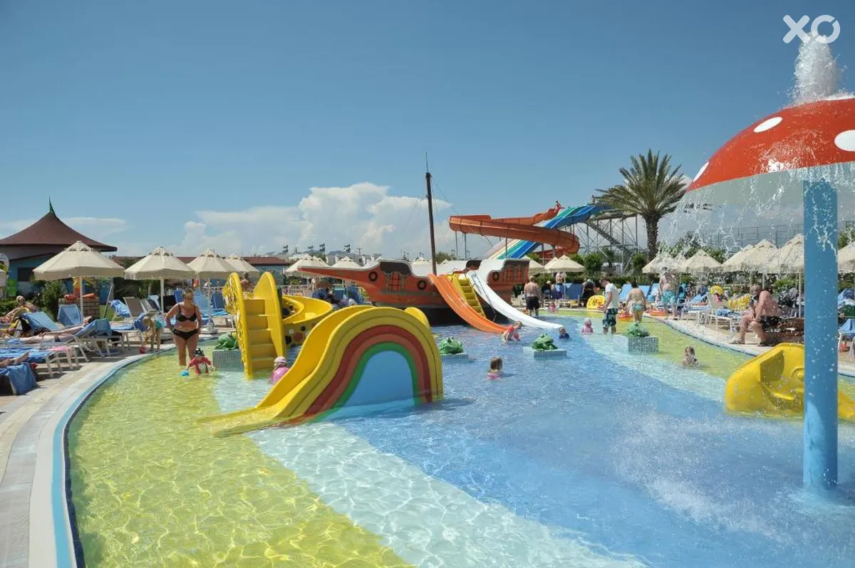 Seaden Sea World Resort & Spa