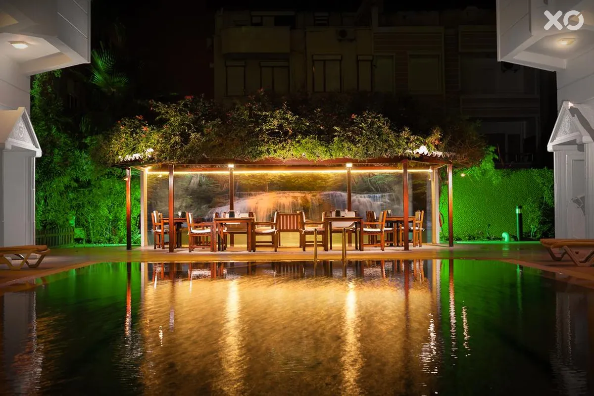 Golden Orange Hotel