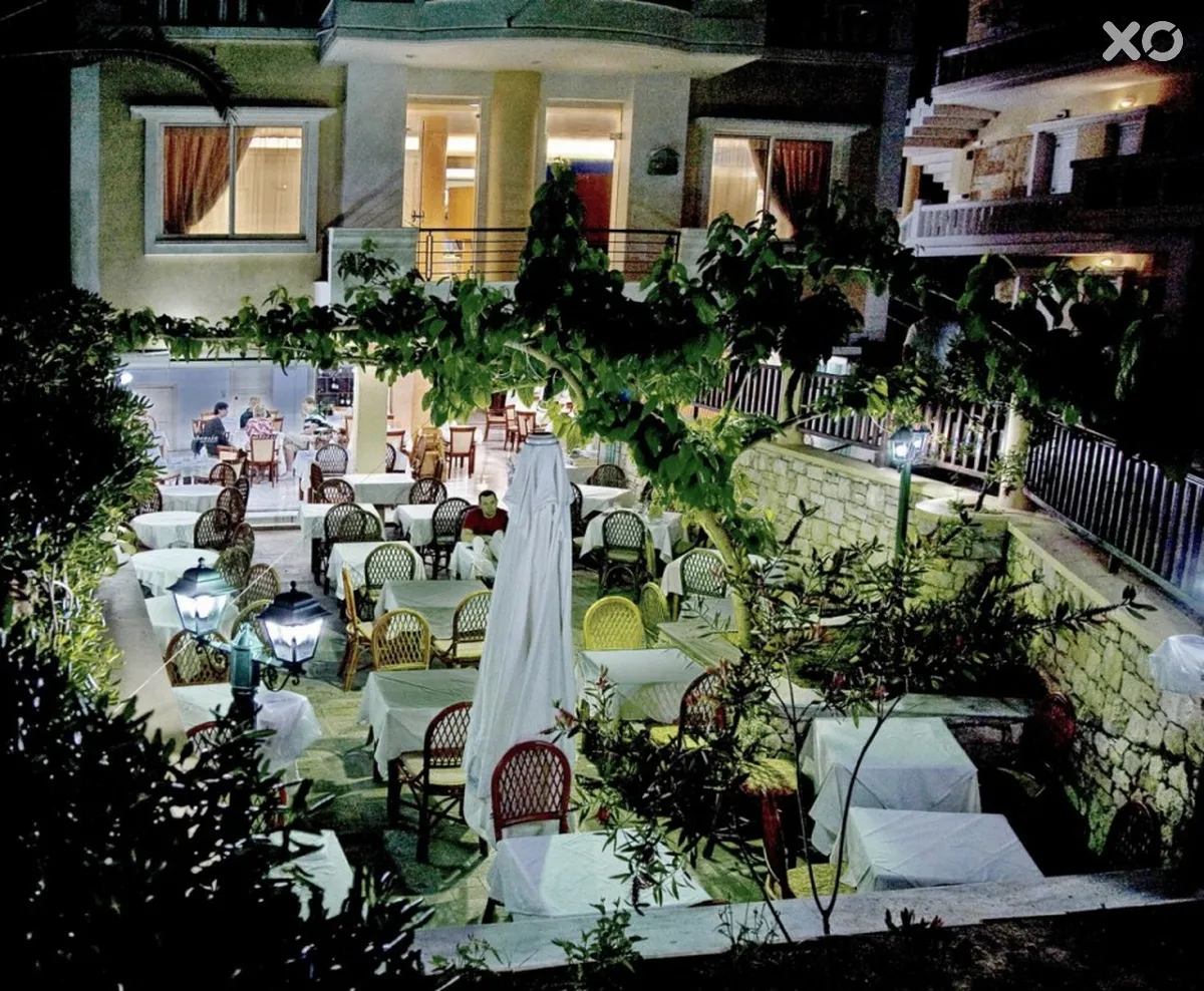 Jo-An Beach Hotel