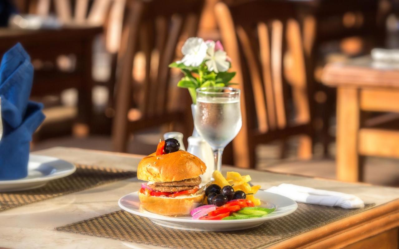 Riviera Aqua Park Resort ( ex. Hawaii Riviera Resort & Aqua Park)