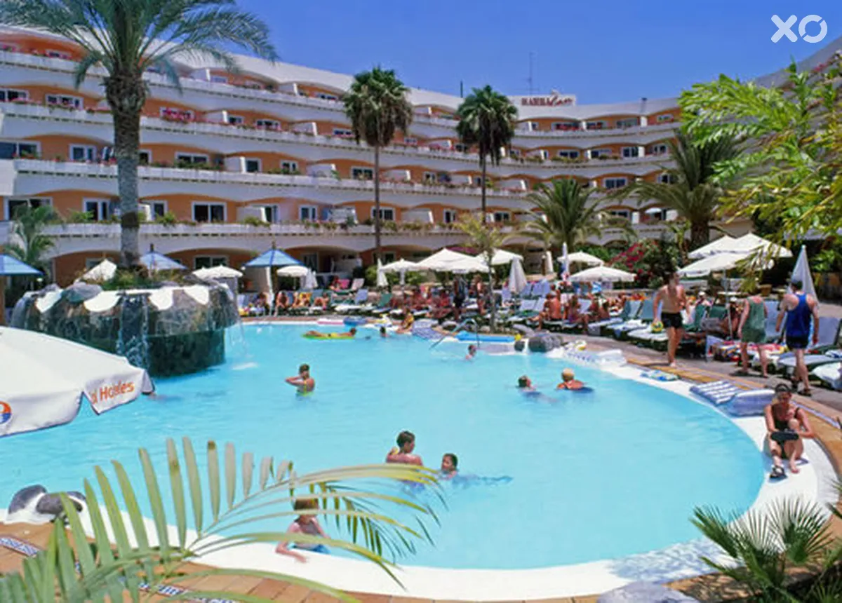 Sol Barbacan Hotel