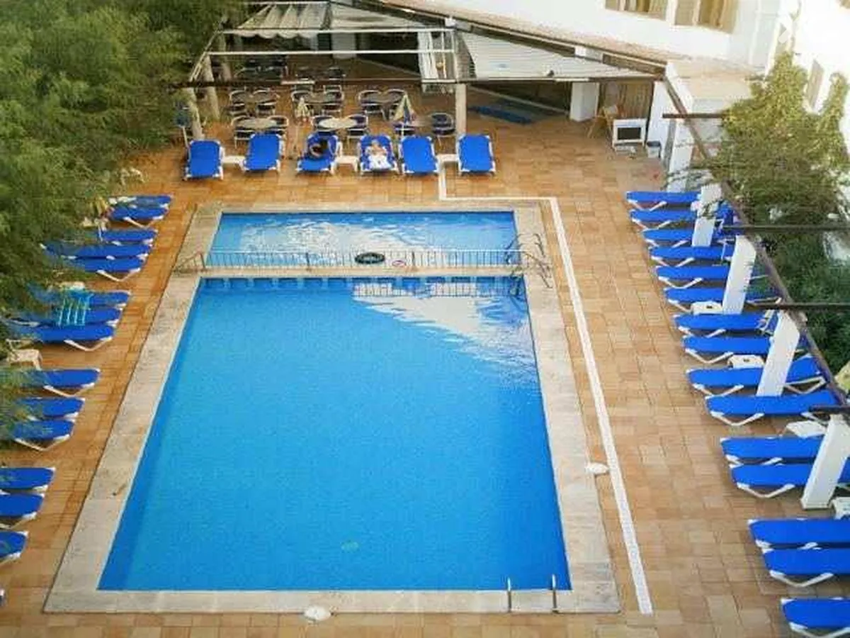 Arcos Playa Apartments