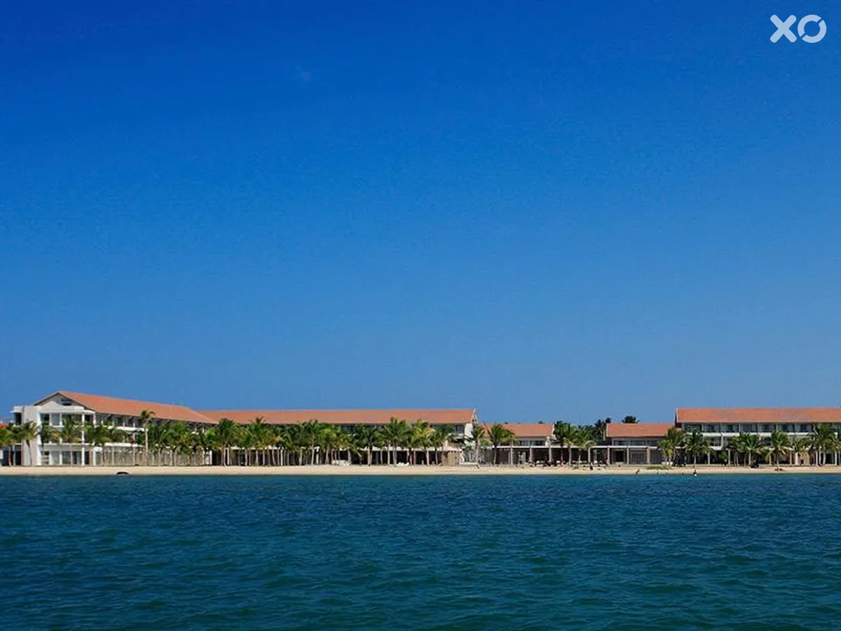 Amaya Beach Passikudah