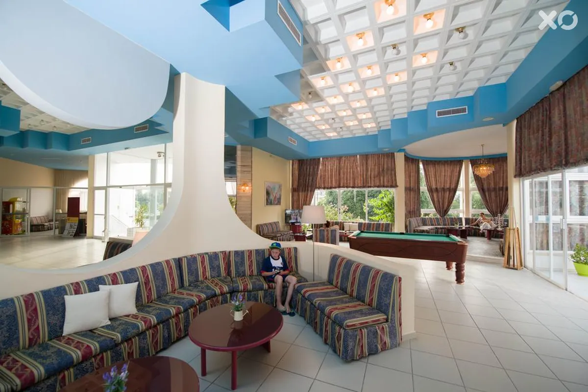 Happy Days Hotel