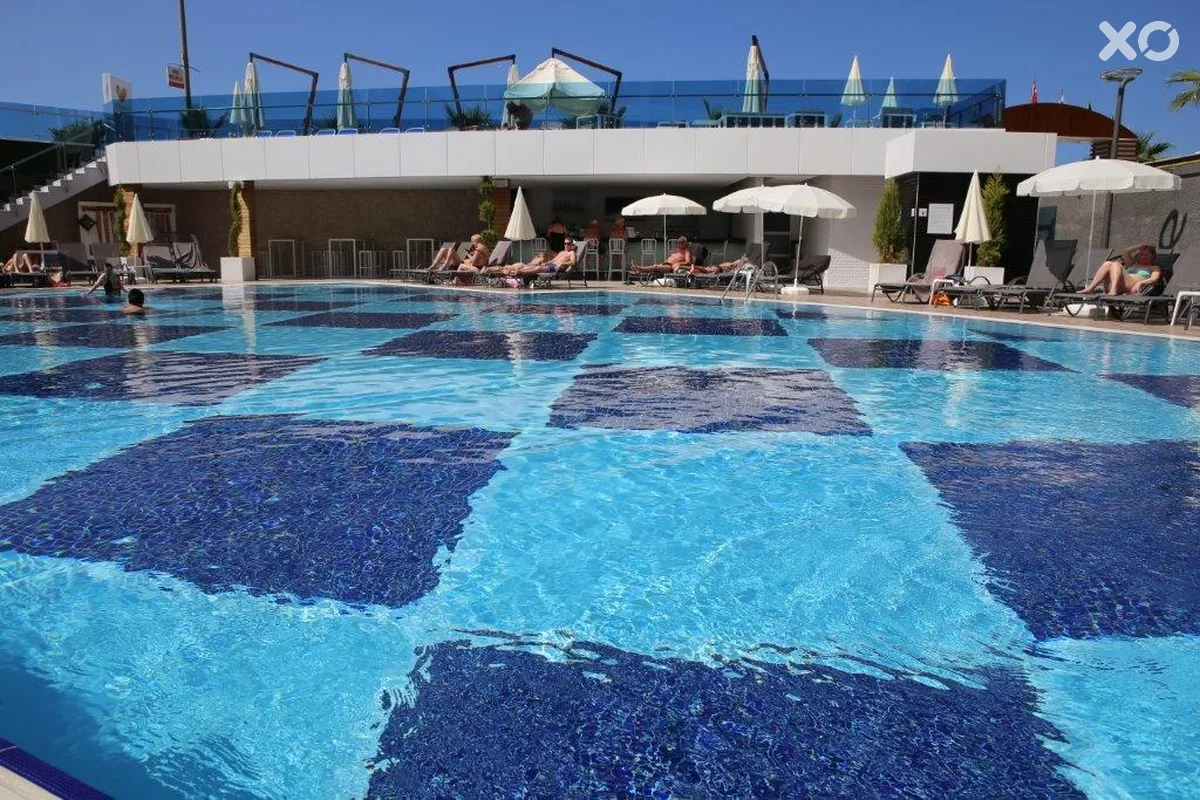 Sunprime C-Lounge