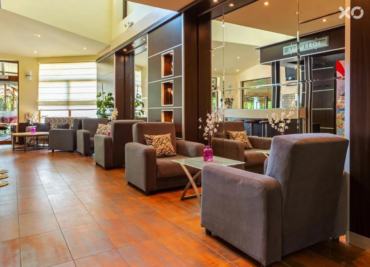 Julia Hotel