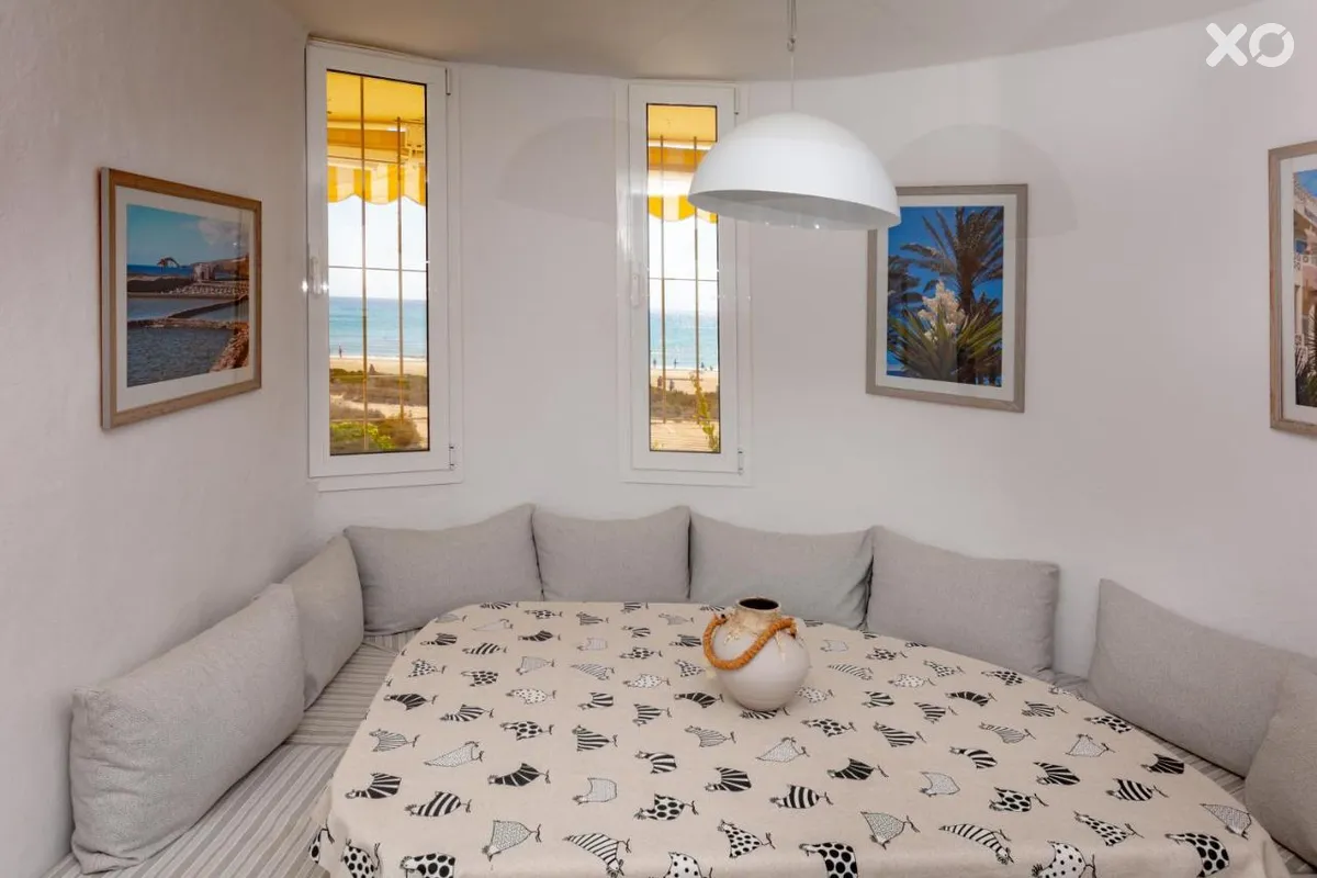 R2 Maryvent Beach Apartments