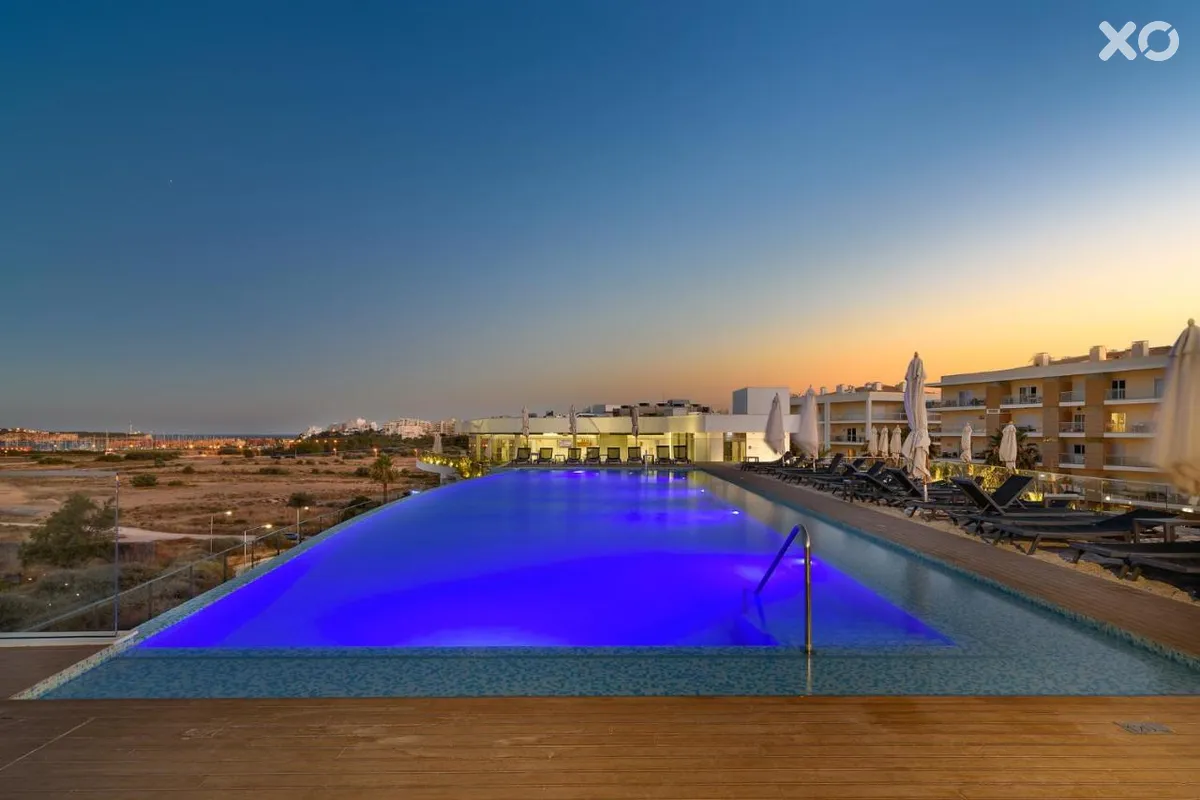 Jupiter Marina Hotel - Couples & Spa