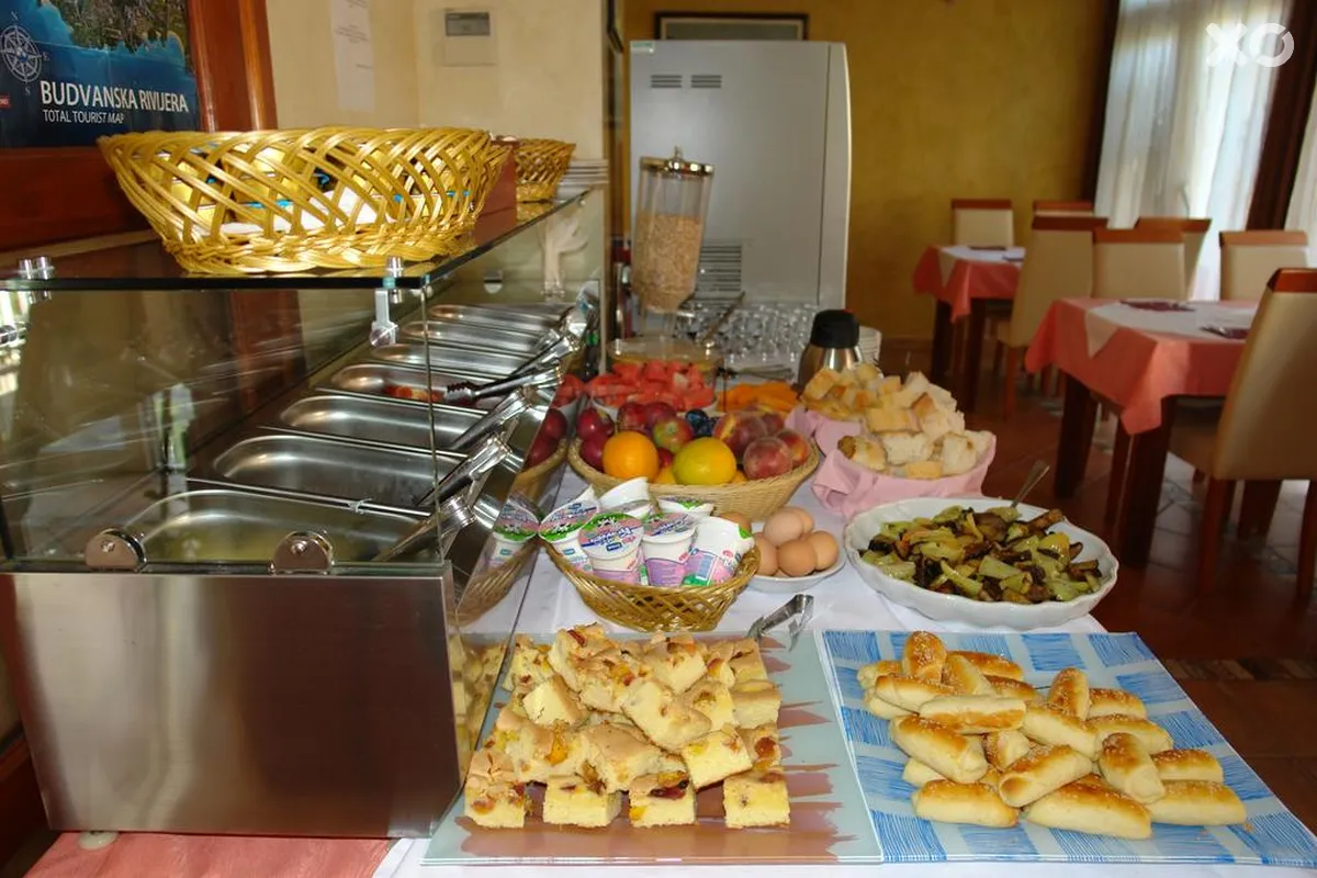 Fineso Garni Hotel