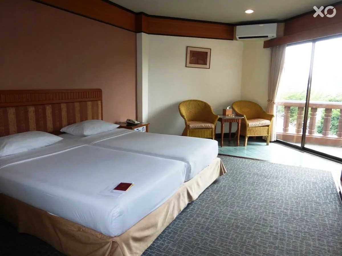 Botany Beach Resort