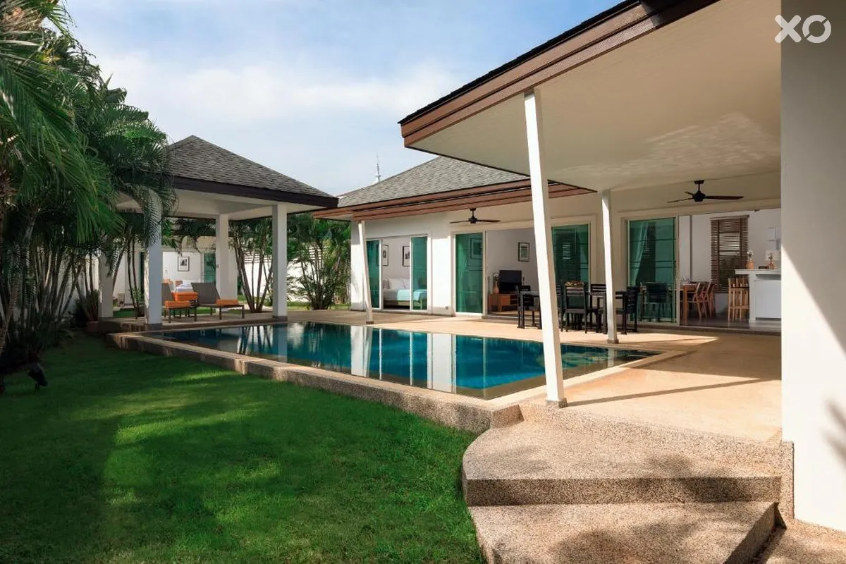 Casabay Luxury Pool Villas by Stay