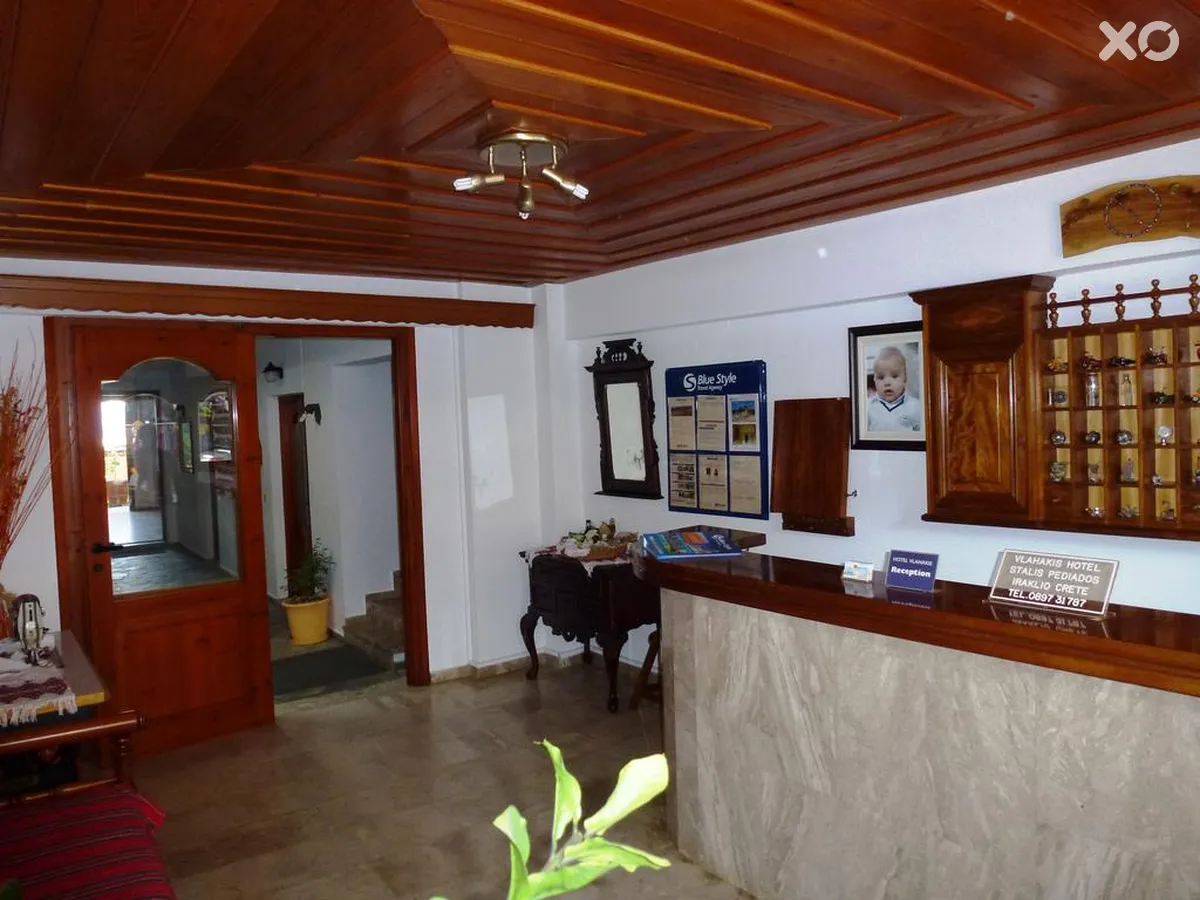 Vlachakis Hotel