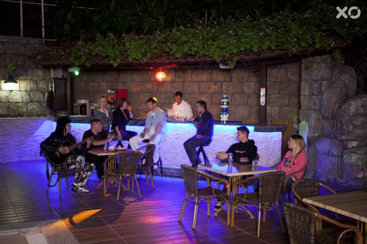 Diamore Hotel