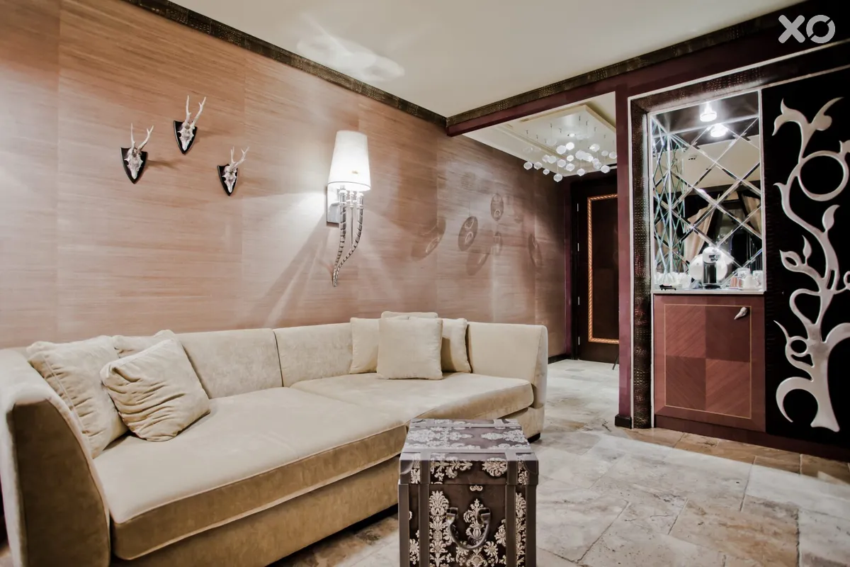 Royal Castle Design & Spa