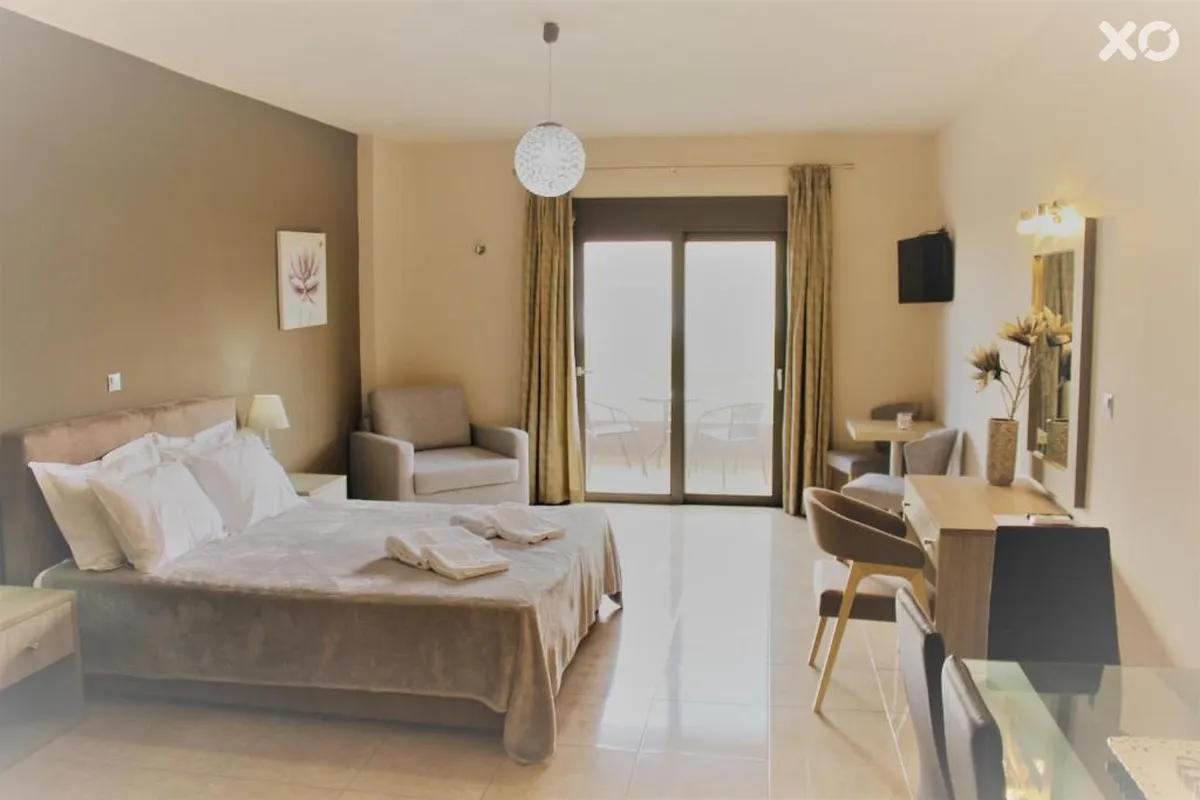 Phaedra Suites