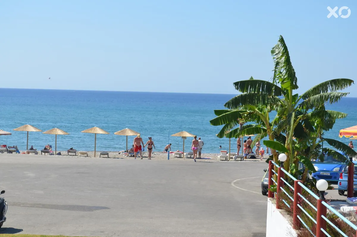 Kamari Beach Hotel
