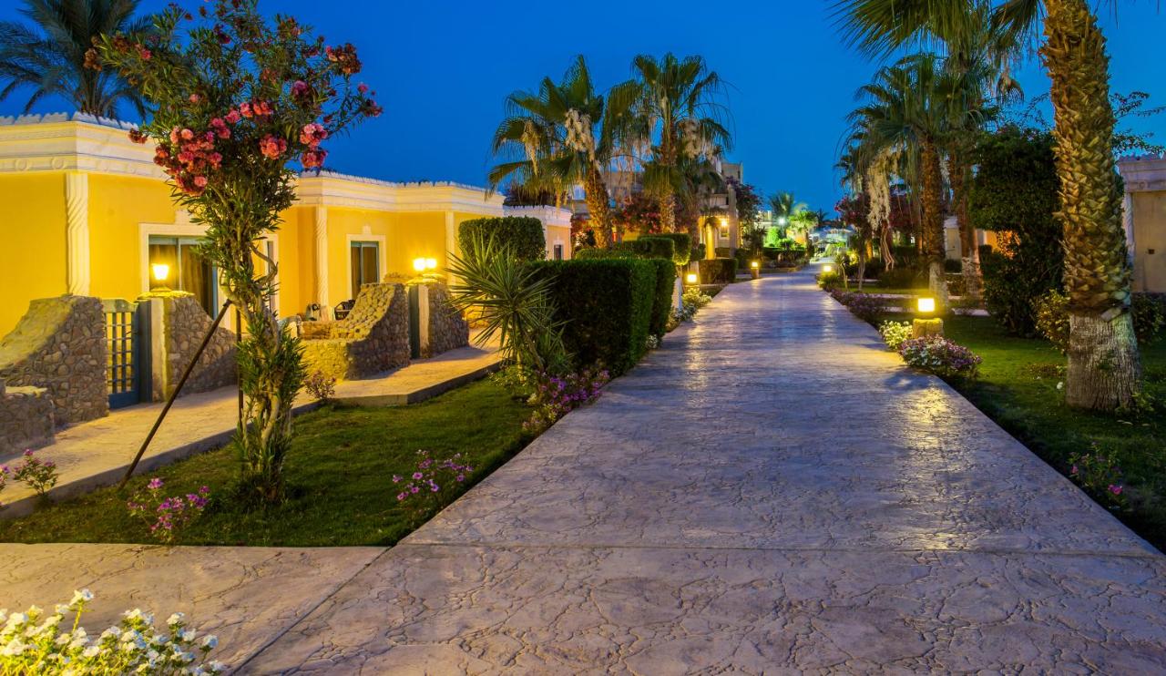 Mirage Bay Resort & Aquapark Lilly Land