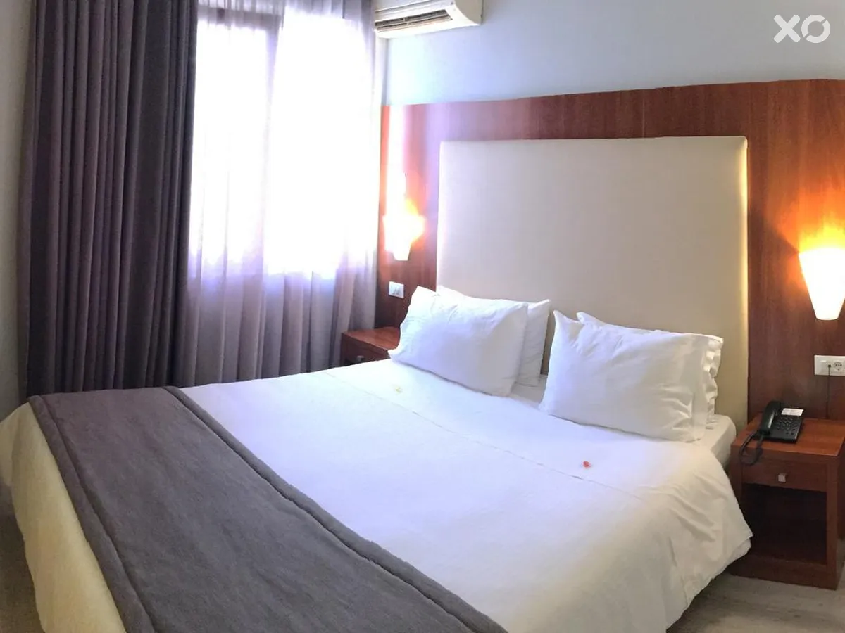 Polis Grand