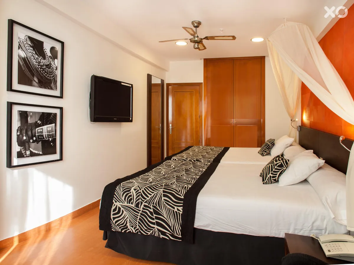 Magic Aqua Rock Gardens Hotel