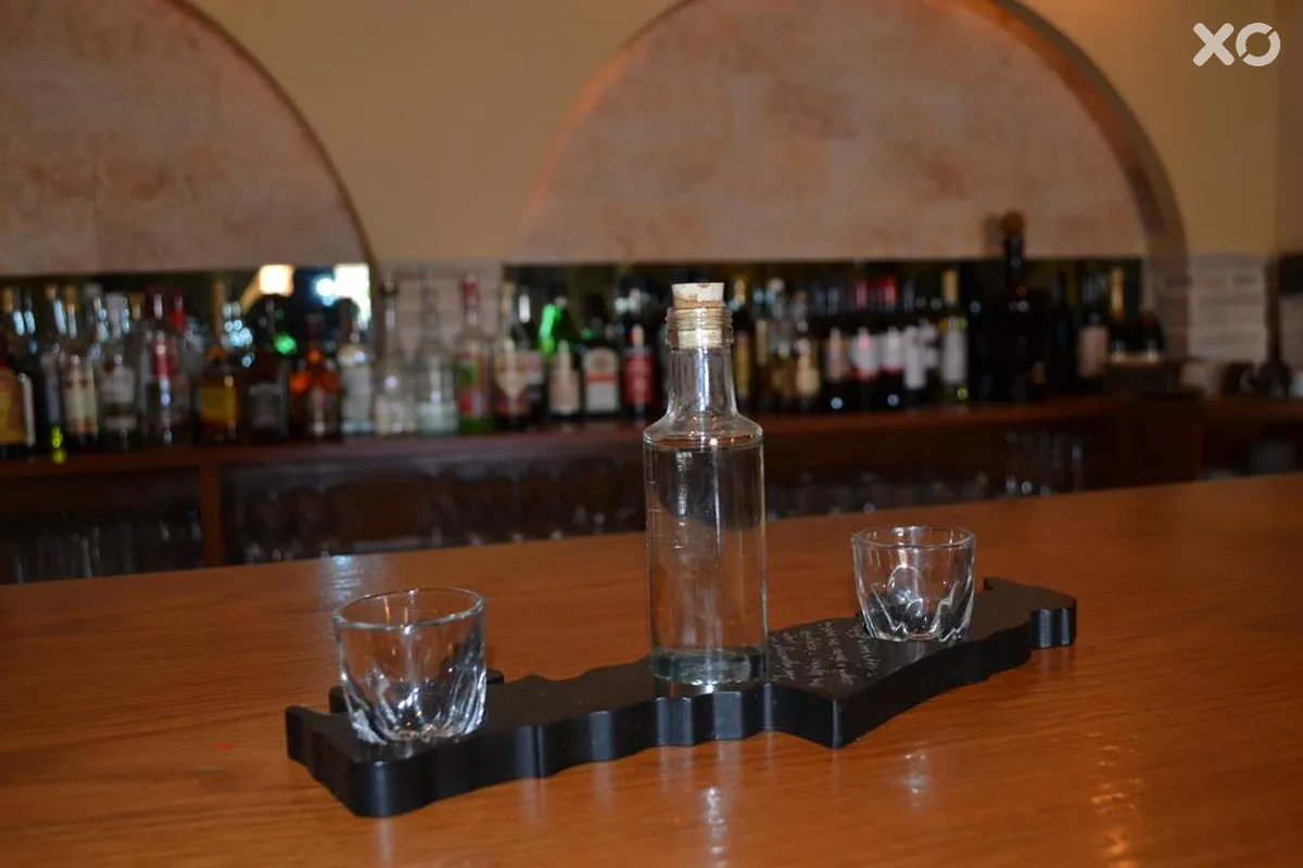 Erato Hotel