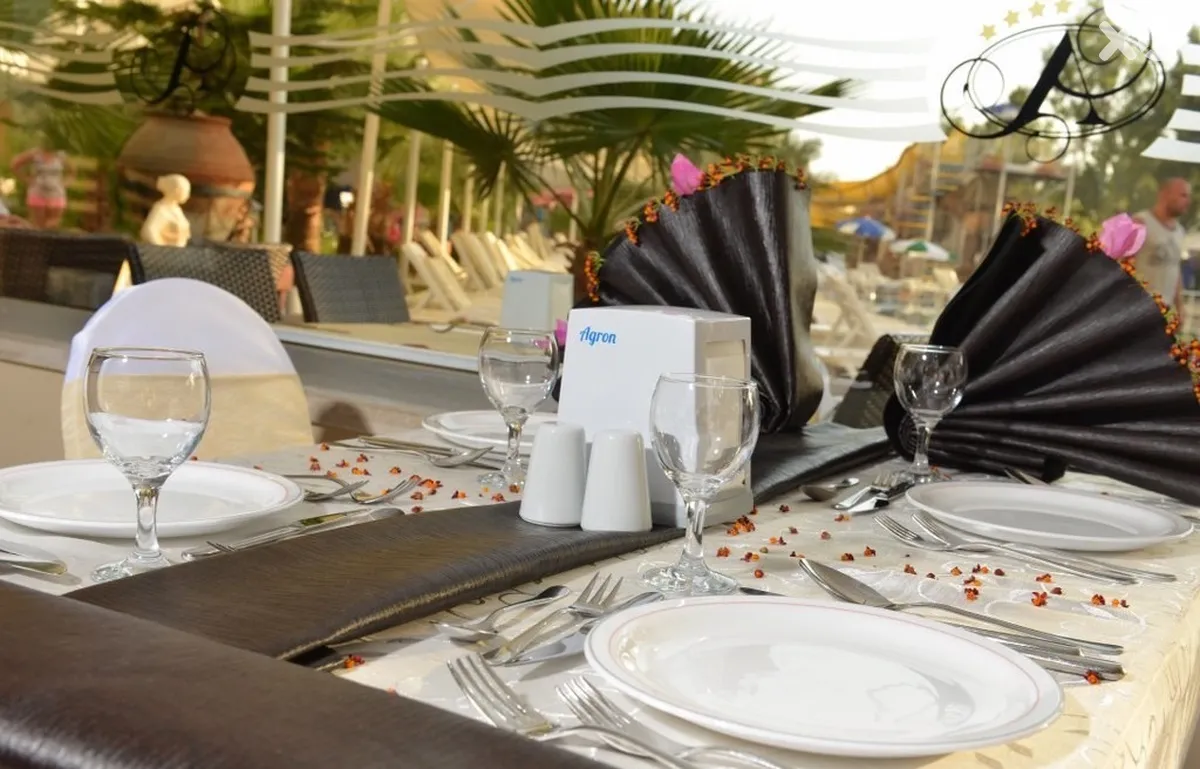 Asrin Beach Hotel