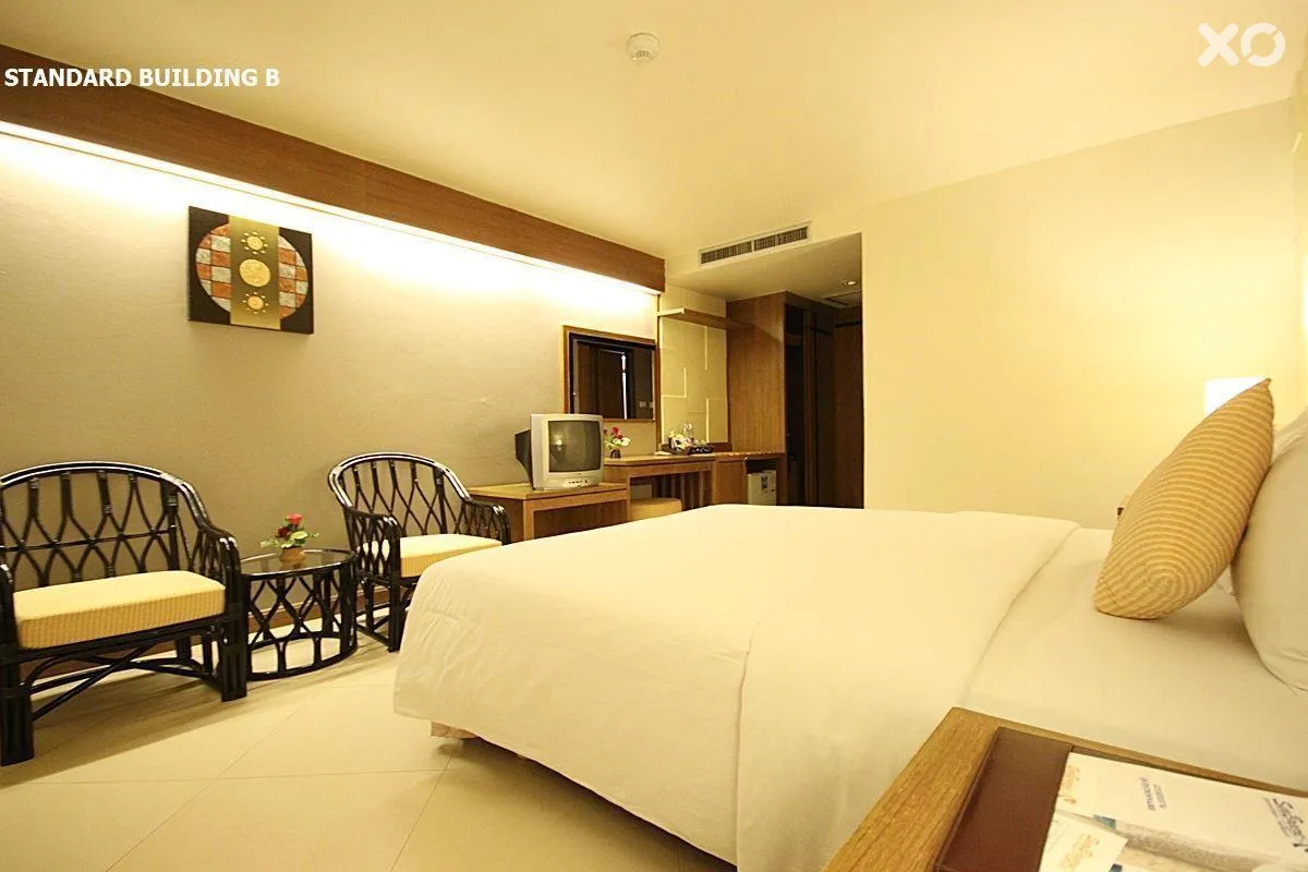 Sea Breeze Jomtien Resort