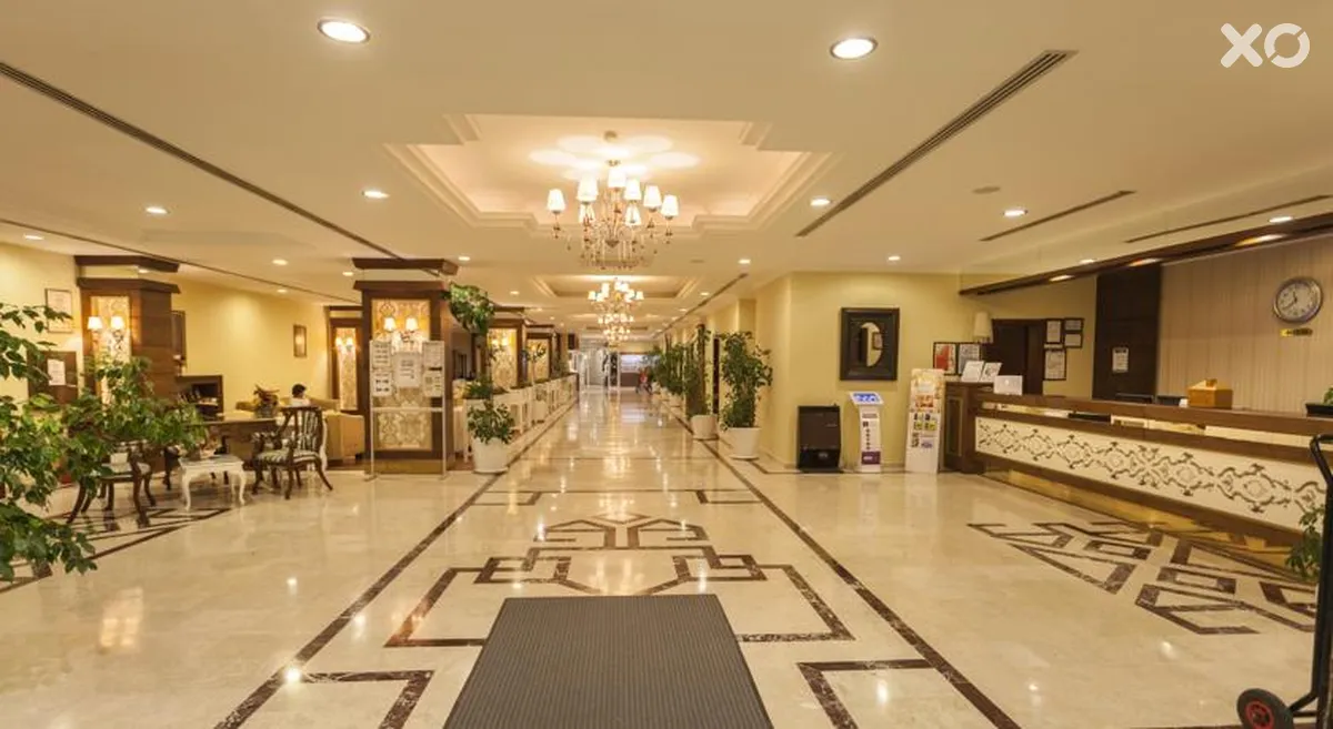 Iz Flower Side Beach Hotel