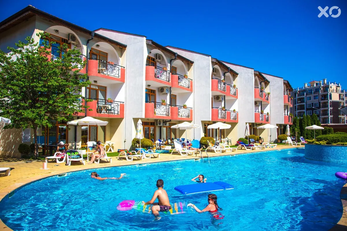 Sunrise Complex
