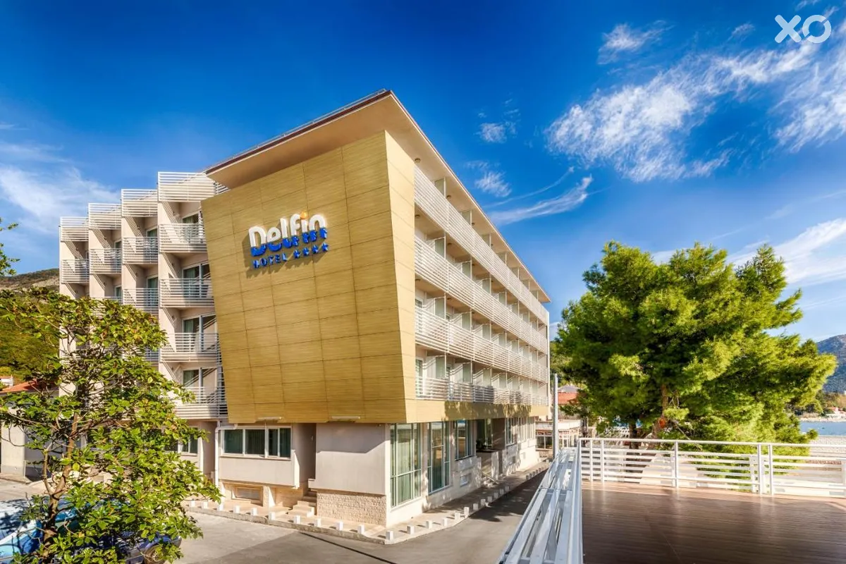 Carine Hotel Delfin