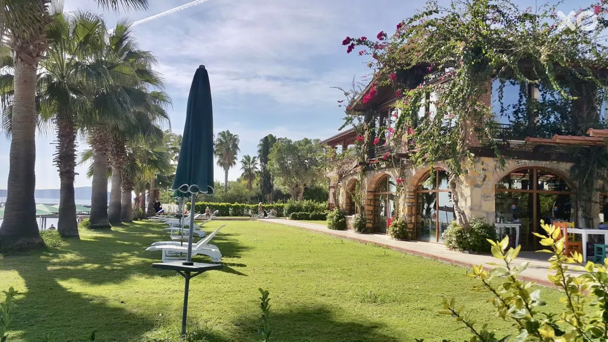 Seagull Hotel