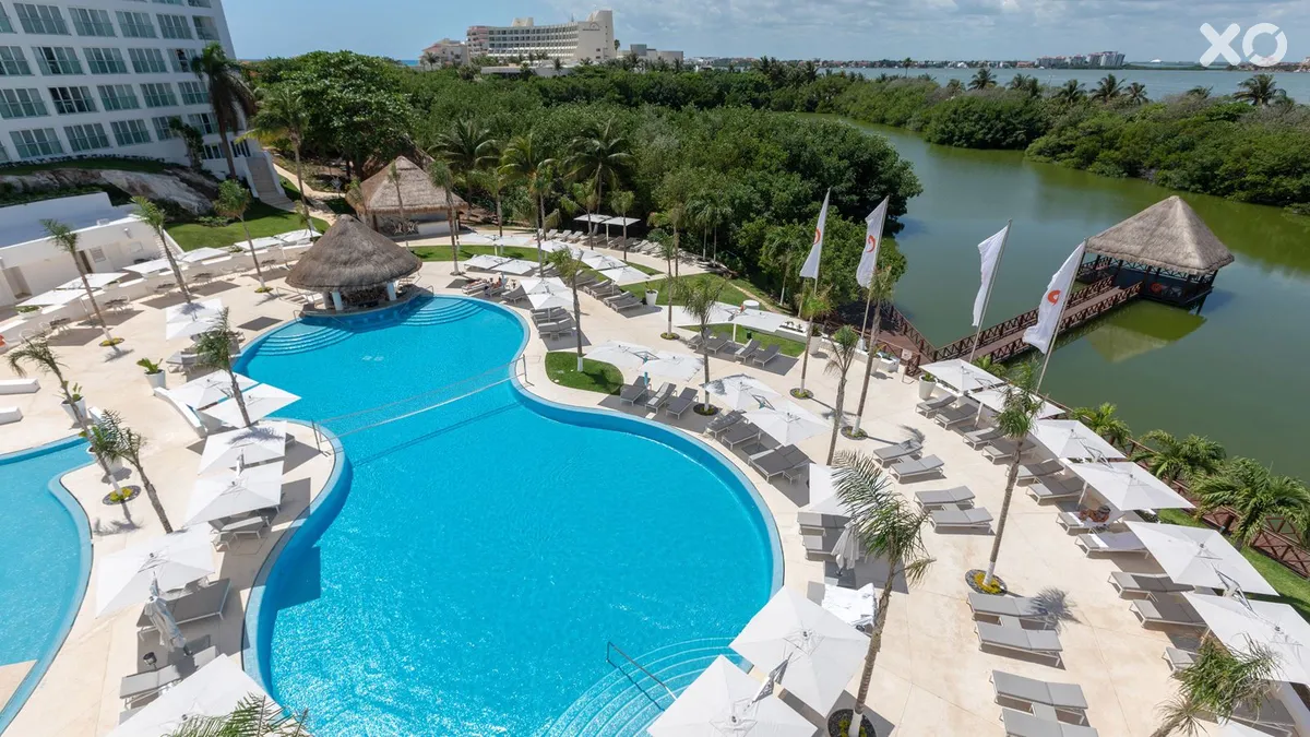 Le Blanc Spa Resort