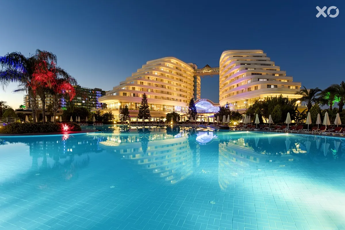 Miracle Resort Hotel