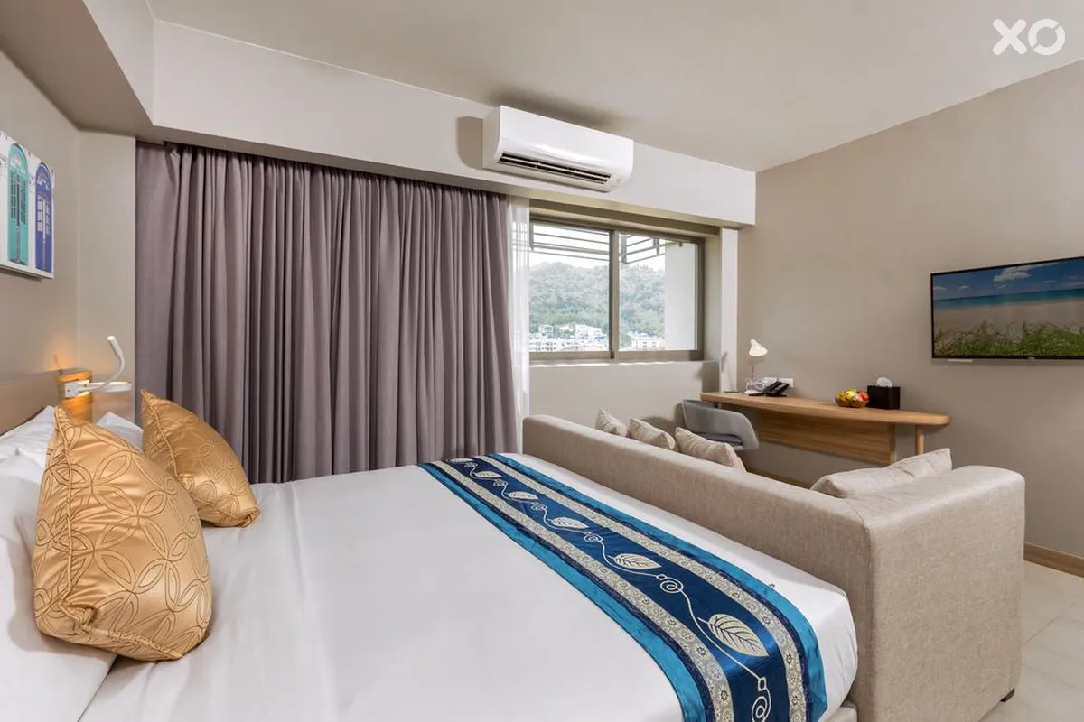 Journeyhub Phuket Patong