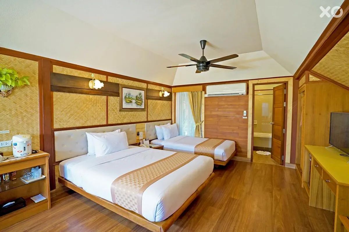 Sunset Village Beach Resort