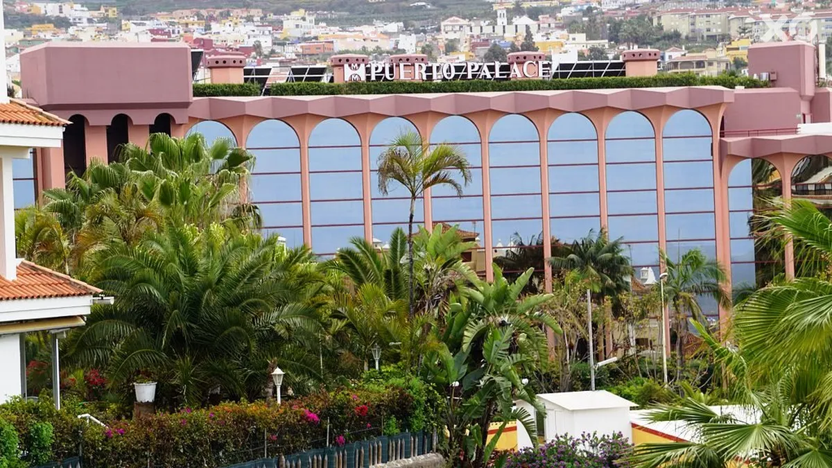 Puerto Palace Hotel
