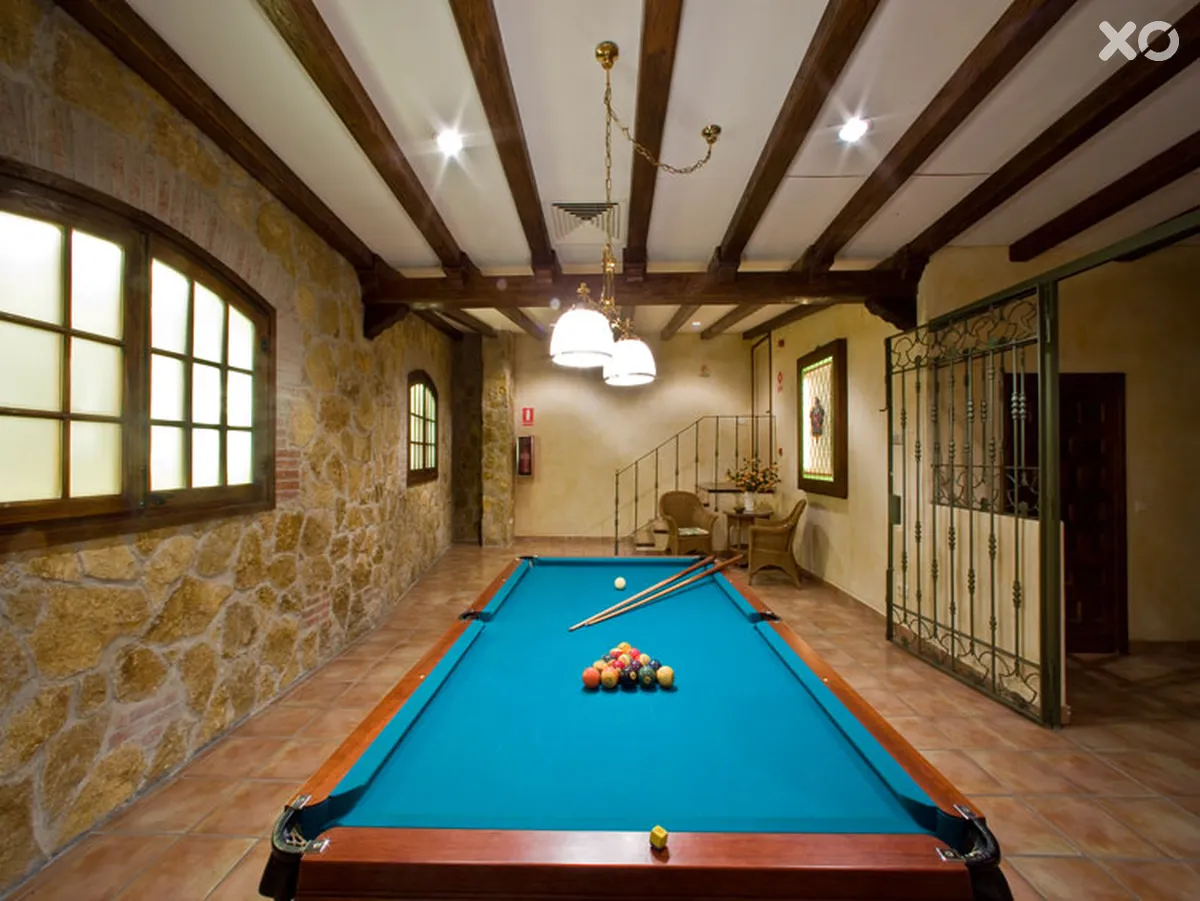 Lleo Hotel