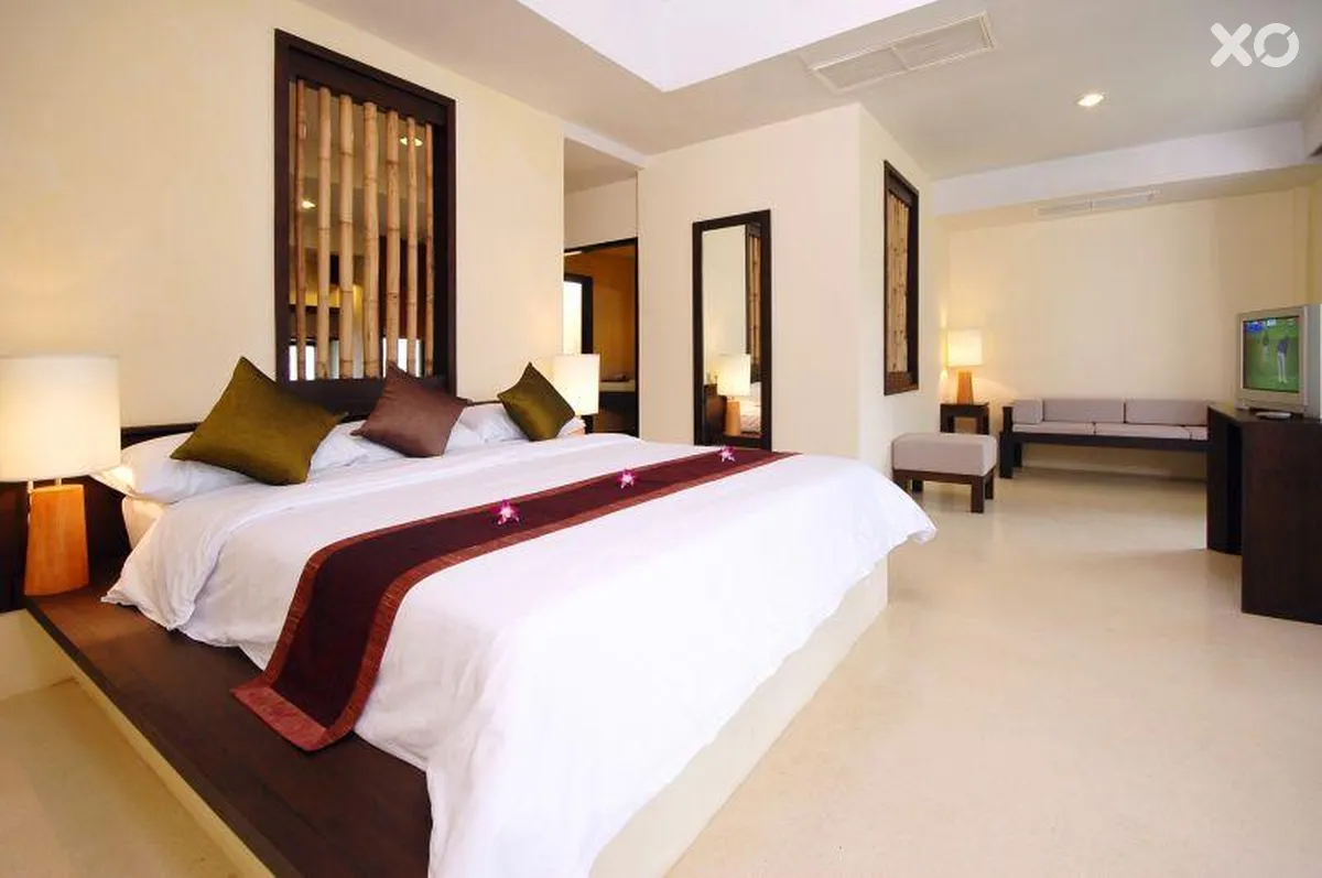 Palm Galleria Resort