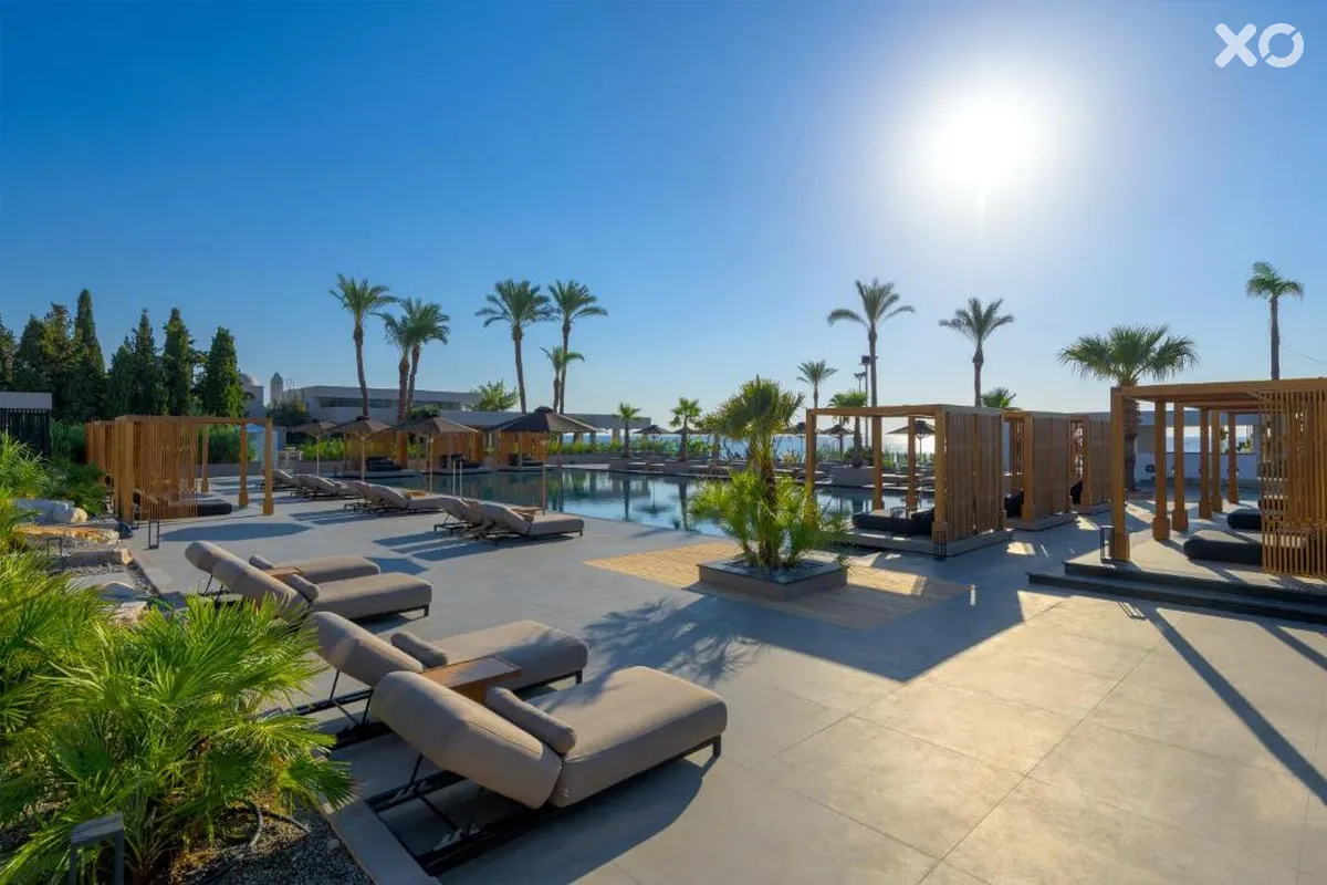 Ammades All Suites Beach Hotel