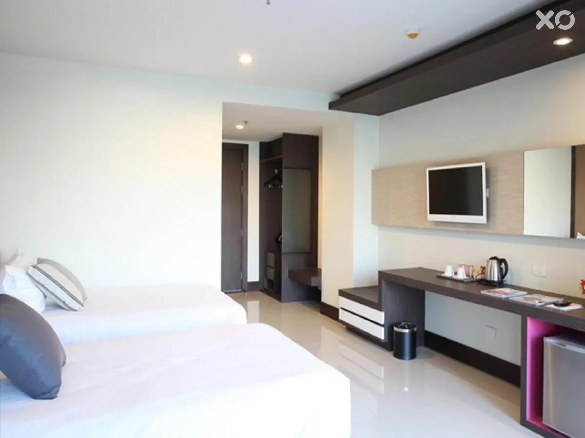 Crystal Suites Suvarnabhumi Airport