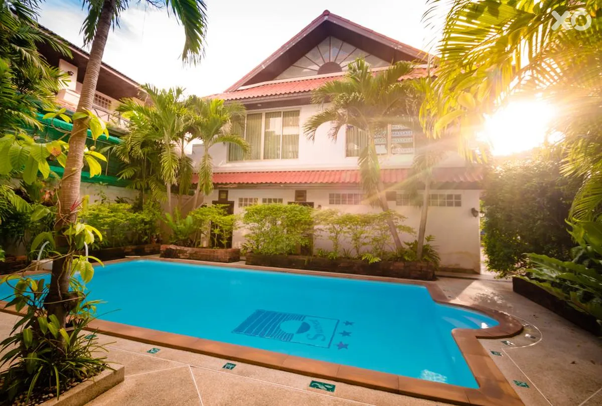 Ao-Nang Sunset Hotel