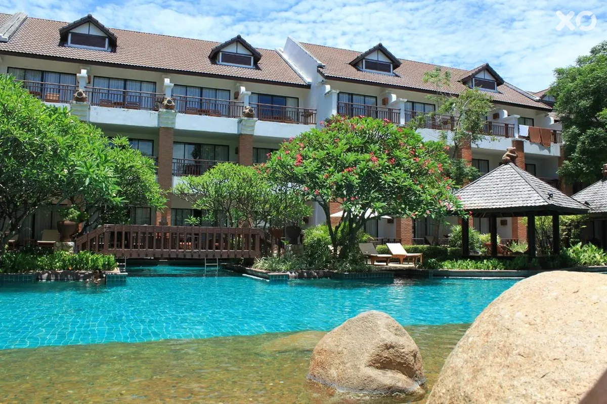 Woodlands Hotel & Resort