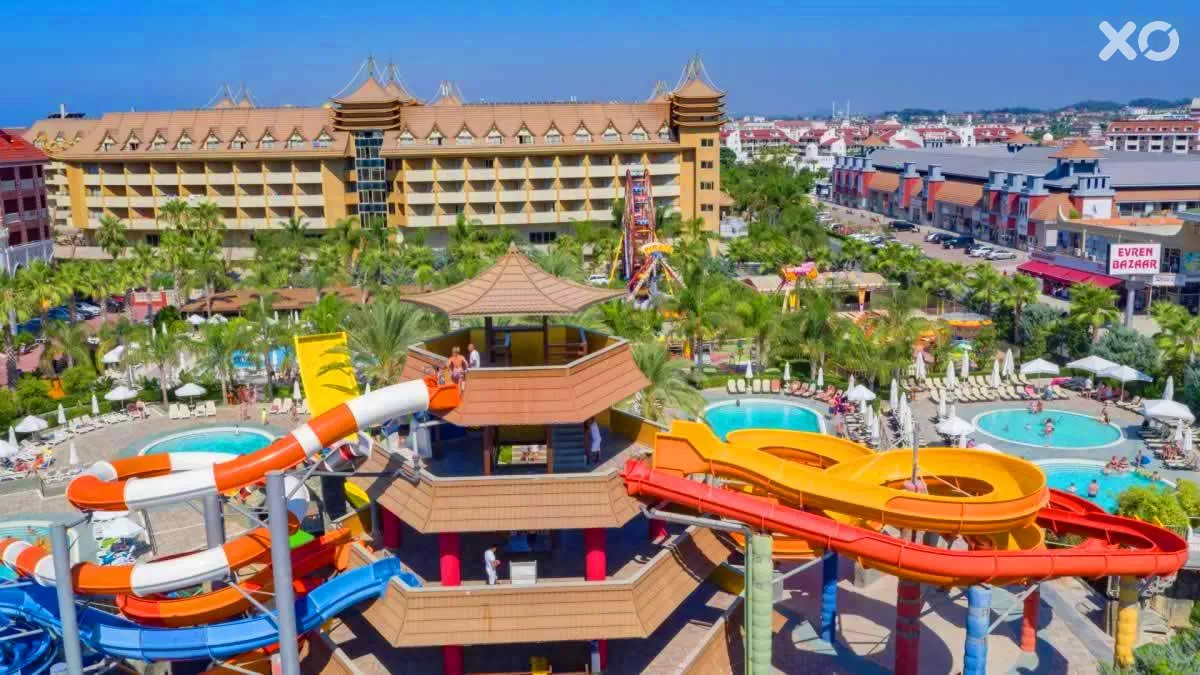 Royal Dragon Hotel