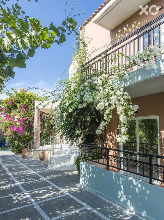 Selini Suites