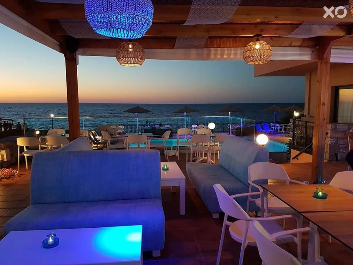 Koutrakis Suites