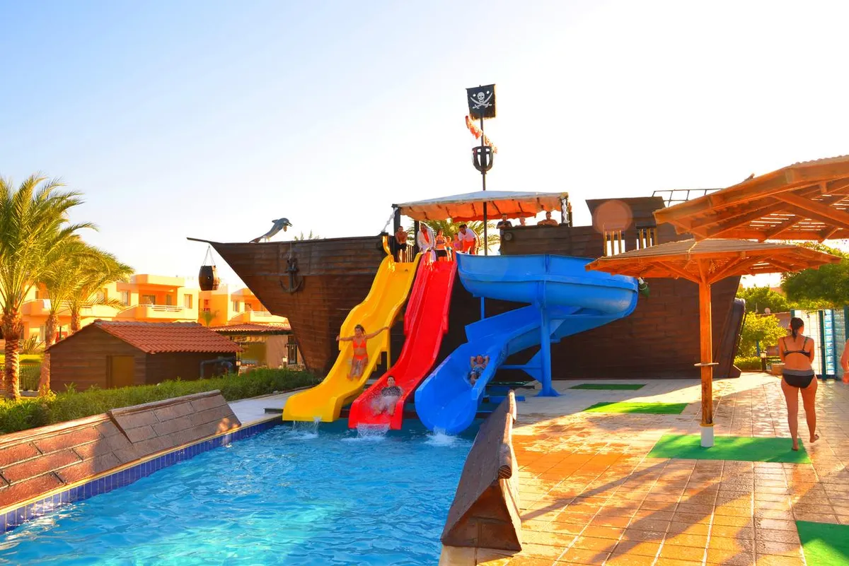 Golden Beach Resort