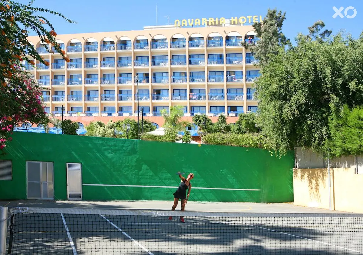Navarria Hotel