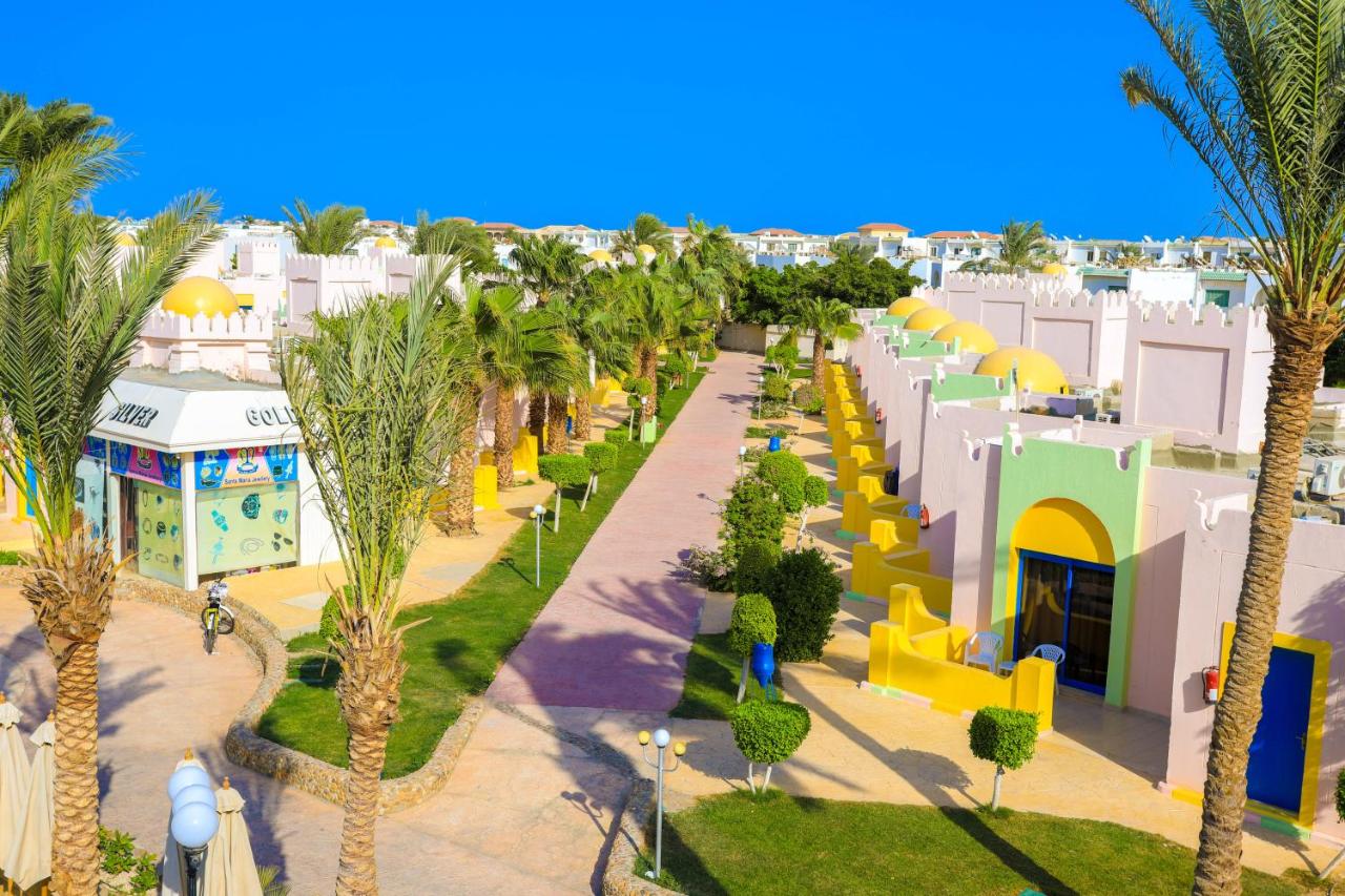 Mirage Bay Resort & Aquapark Lilly Land