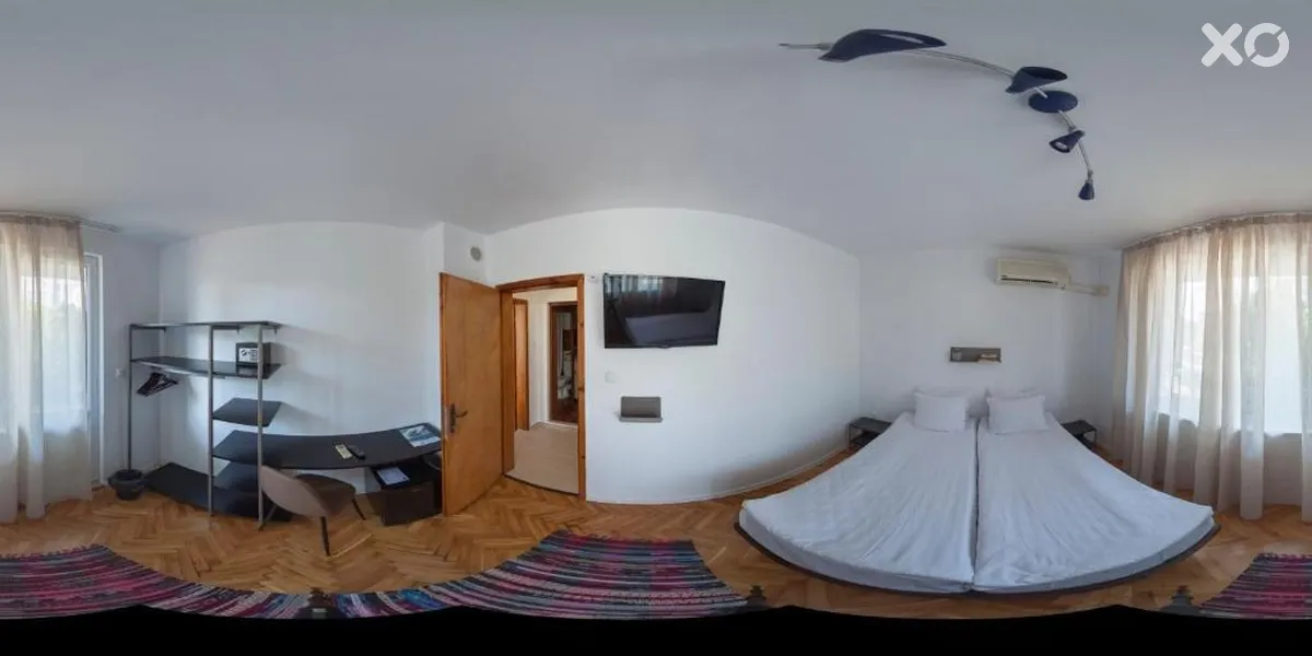 Mistral Hotel
